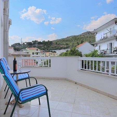 Apartments By The Sea Podgora, Makarska - 18918 Ngoại thất bức ảnh