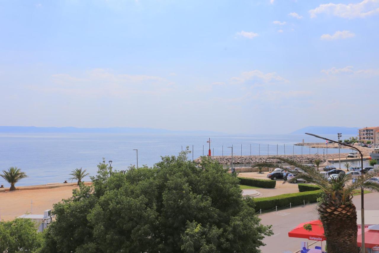 Apartments By The Sea Podgora, Makarska - 18918 Ngoại thất bức ảnh
